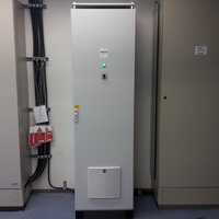 Bild 1: OSFS-V Aktives Filtersystem - arbeitet spannungsgeführt, ohne Stromwandler